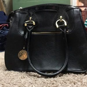 Black leather London Fog purse